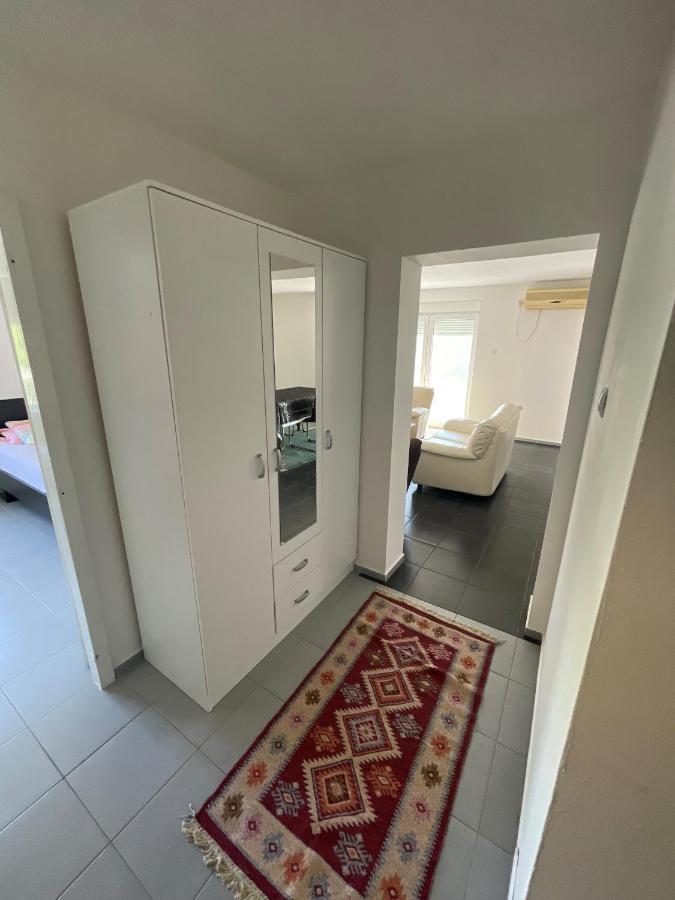 Vulsa Apartmani Kladovo Esterno foto